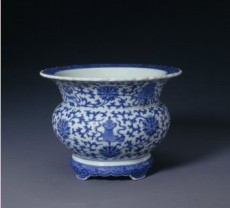 琺瑯彩鹿頭尊市場(chǎng)行情如何保養(yǎng)