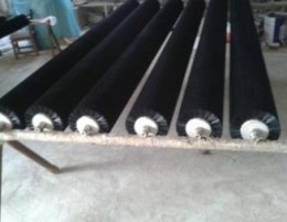 鋼絲刷不適合清洗自動門