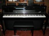 雅马哈 CLP-S306 电钢琴