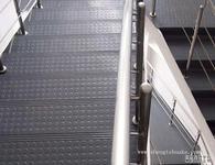 橡胶楼梯踏步北京森纳橡胶楼梯踏步生产厂家