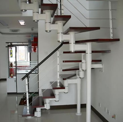 钢木楼梯层高的loft户型